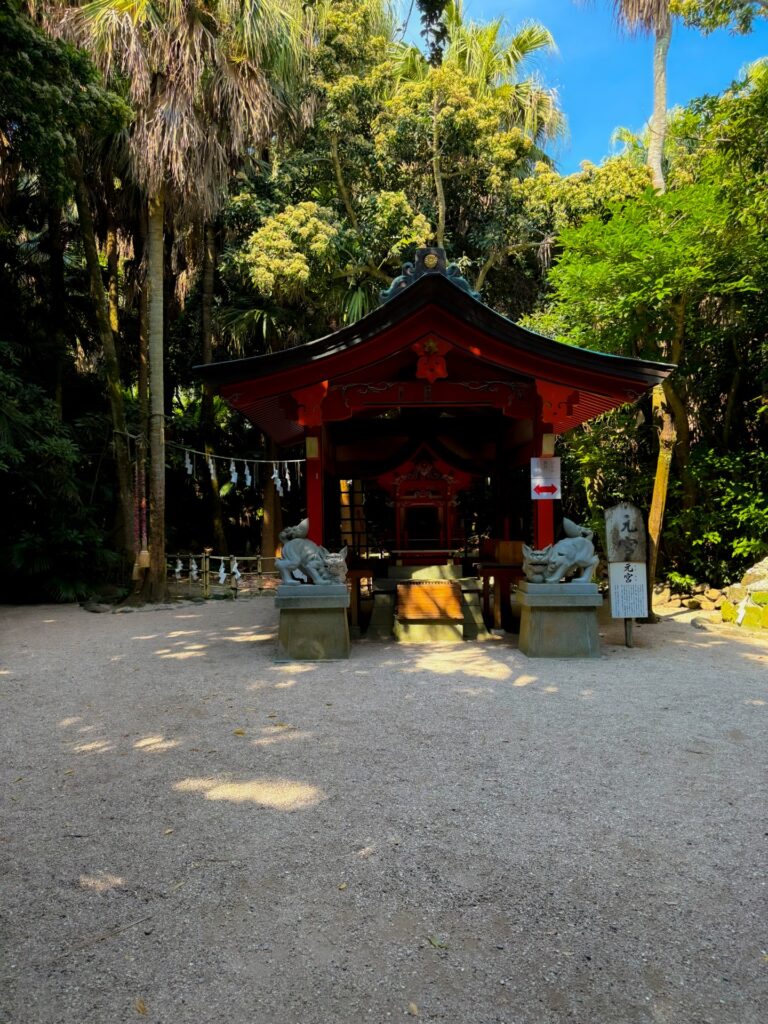 青島神社