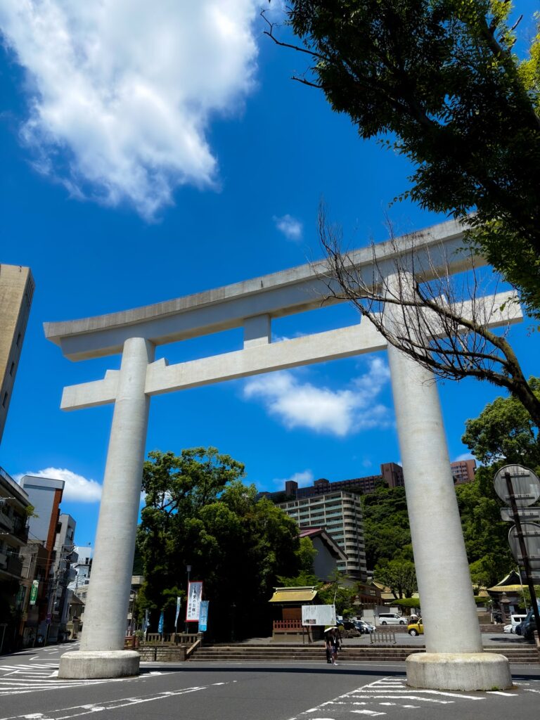 照国神社