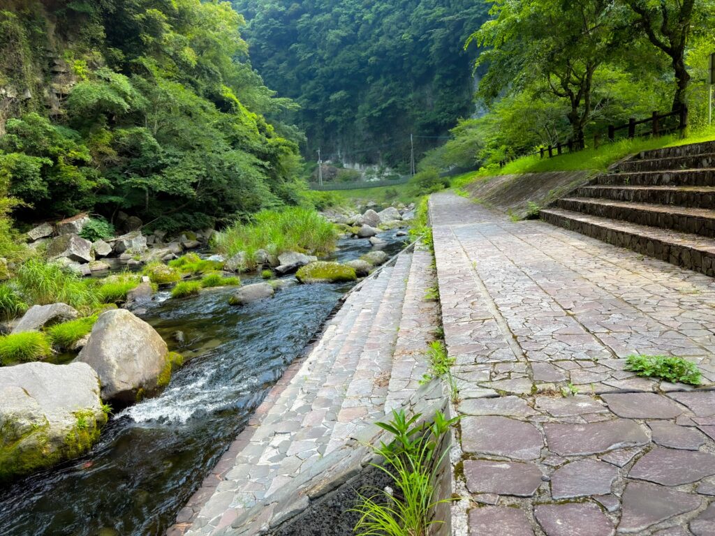 神川大滝 遊歩道
